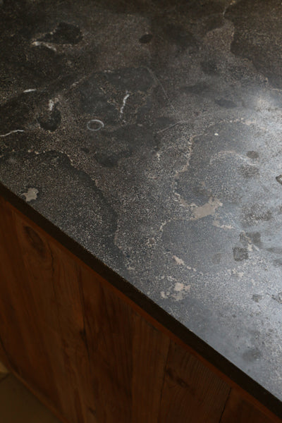Devon Kitchen Unit with Honed Bluestone Bench