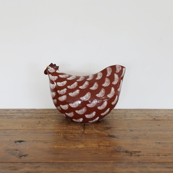 Ceramiques De Lussan Pullet Bordeaux in White Spotted - Large
