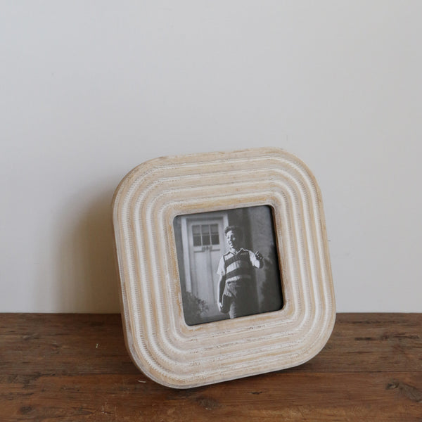 Wooden Picture Frame with Ridged Detail 4x4