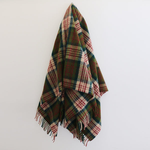 Wool Tartan Throw in Thistleberry