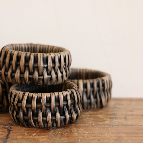 Set of 8 Bermuda Napkin Rings Walnut Rattan