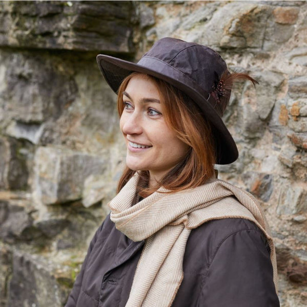 Tweedmill Aussie Waxed Hat with Feather Detail