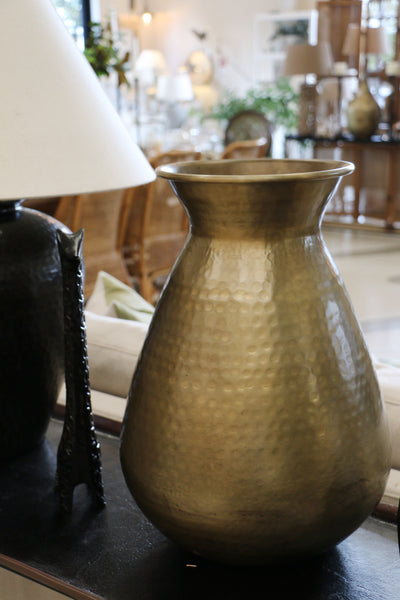 Basque Large Pot in Antique Brass Finish