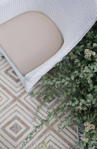 Sandstone & Ivory Aztec Rug Indoor/Outdoor 180 x 120