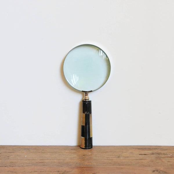 Magnifying Glass in Nickel Finish with Horn Handle