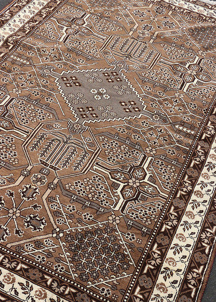 Hand Knotted Persian Vintage Shirazi Rug 289 x 200