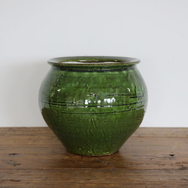 Sofia Urn Medium in Green