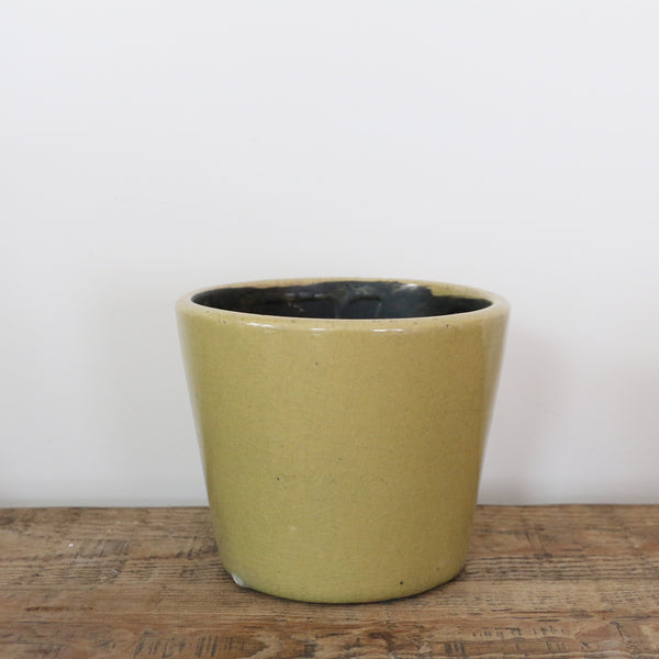 Medium Planter in Terra Green