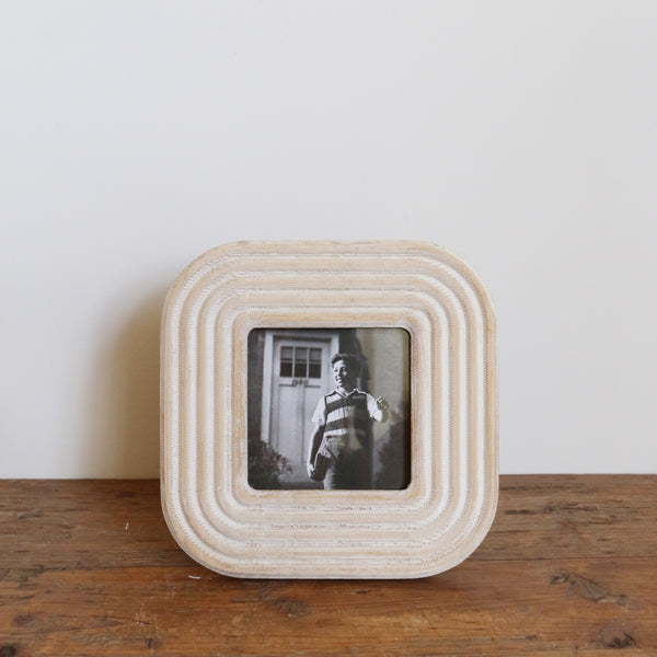 Wooden Picture Frame with Ridged Detail 4x4