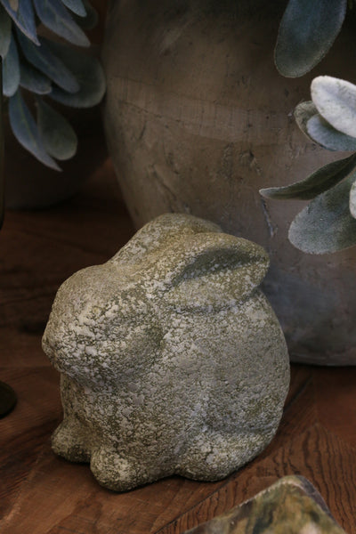 Medium Rabbit in Aged Stone Finish