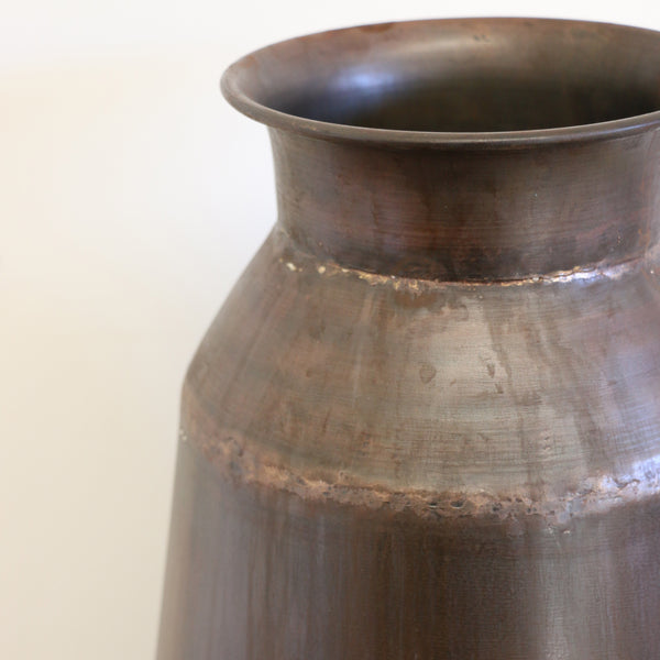 Ravello Vase in Dark Copper Finish