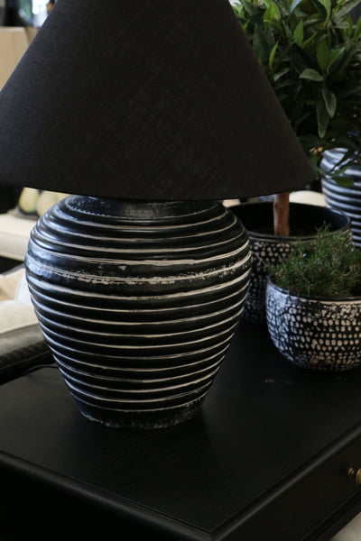 Haveli Lamp in Black/White Finish