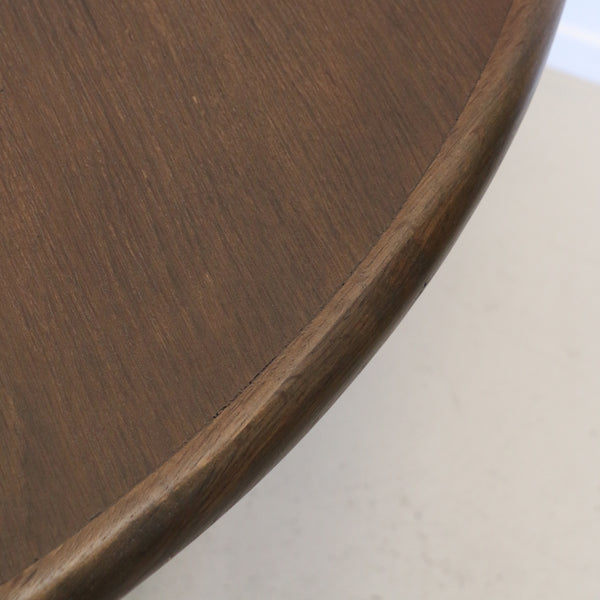 Dark Oak Round Oxford Dining Table in Oak